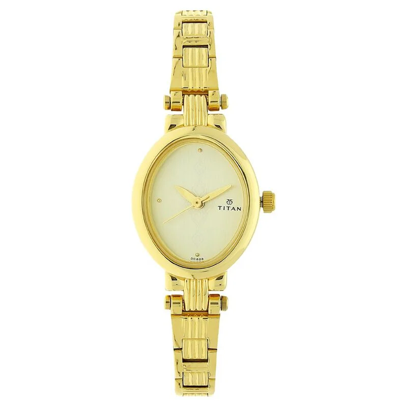 Titan Quartz Analog Champagne Dial Stainless Steel Strap Watch for Women 2535ym01